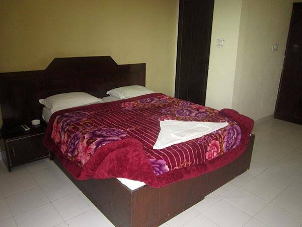 Hotel Gangotri, Bharuch 5